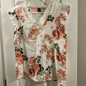 SHEIN Flowered Tank Size XS
